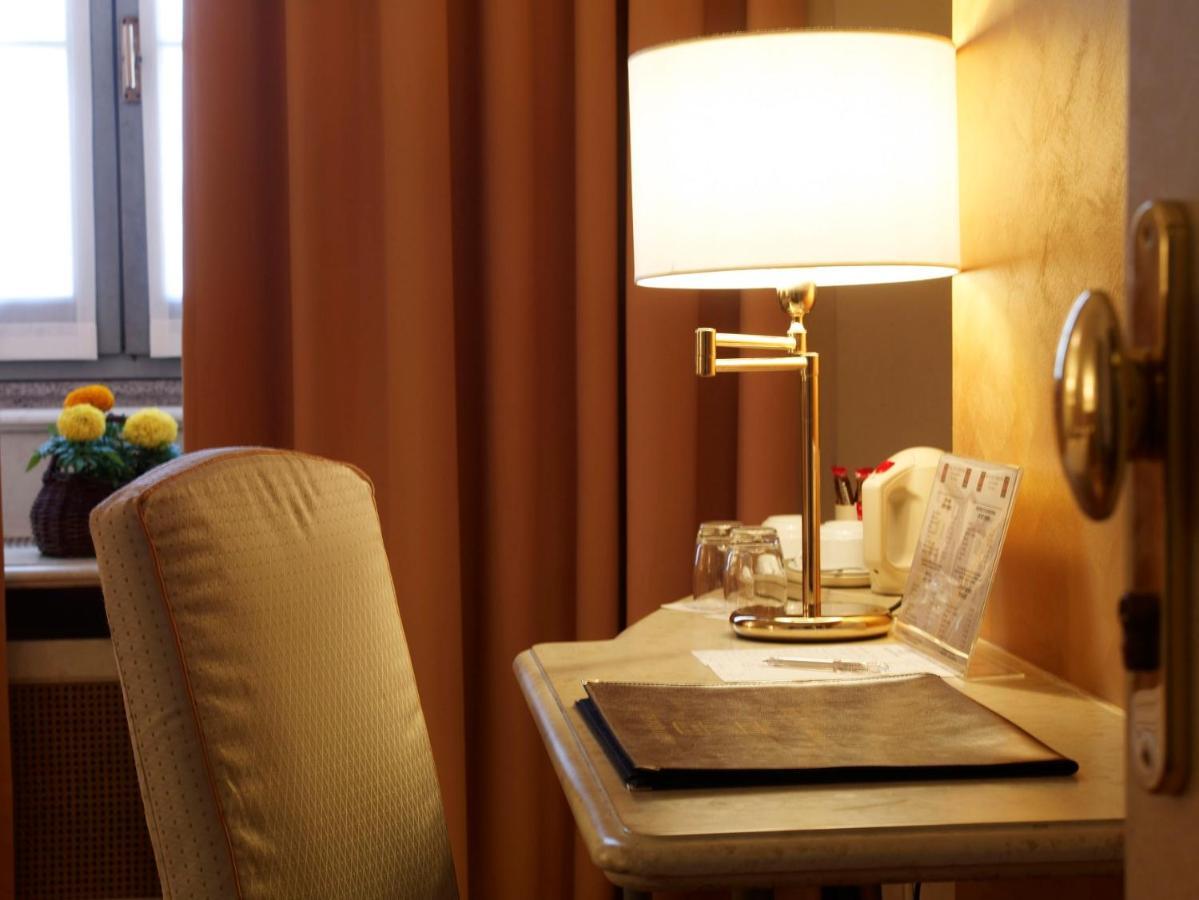 Hotel Parco Borromeo - Monza Brianza Чезано-Мадерно Экстерьер фото